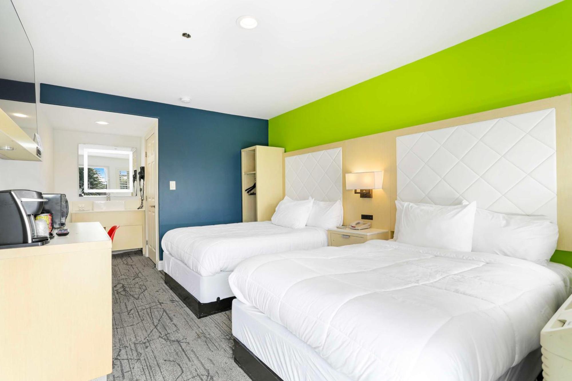 Signature Inn ברקלי מראה חיצוני תמונה