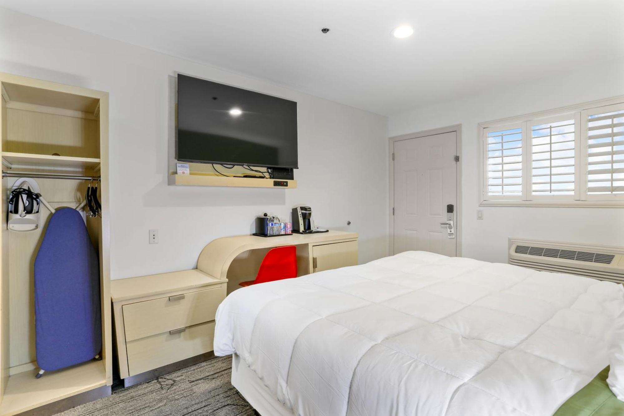 Signature Inn ברקלי מראה חיצוני תמונה