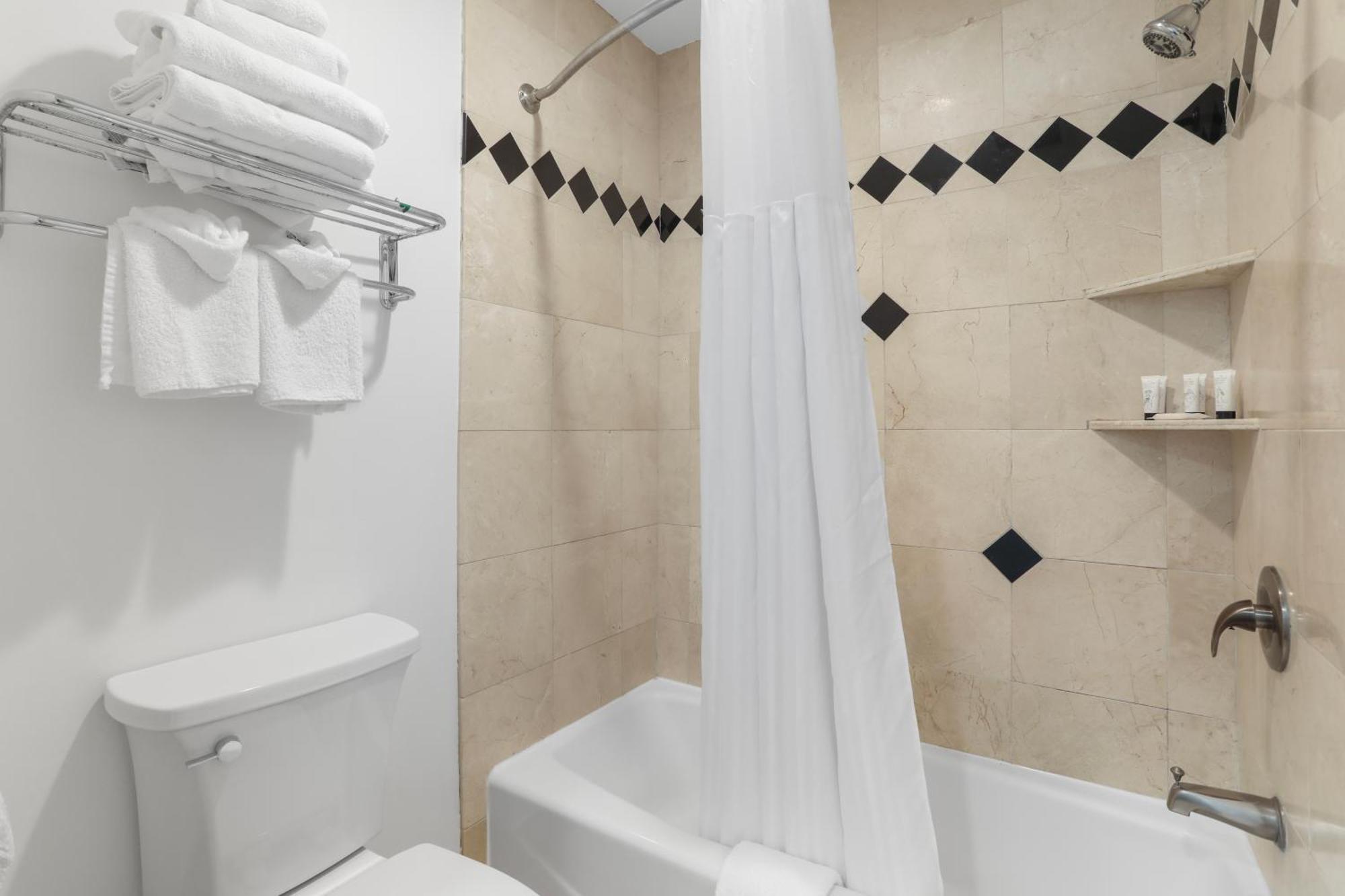 Signature Inn ברקלי מראה חיצוני תמונה